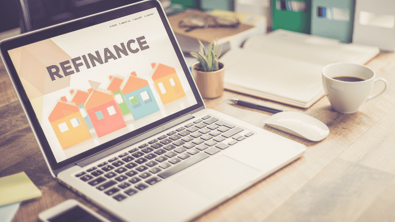 Refinancing a Conventional Mortgage in Texas: When and How to Save